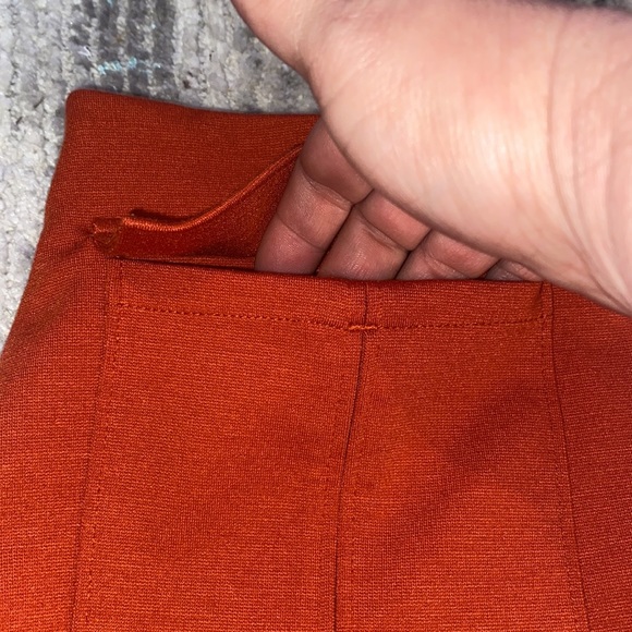 Banana Republic Rust Colored Mini Skirt Full Zipper - Picture 3 of 11